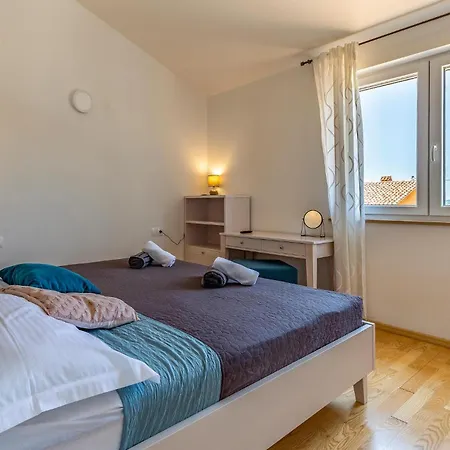 Holiday home Lovely In With Swimming Pool Pula