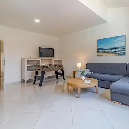 Holiday home Lovely In With Swimming Pool Pula